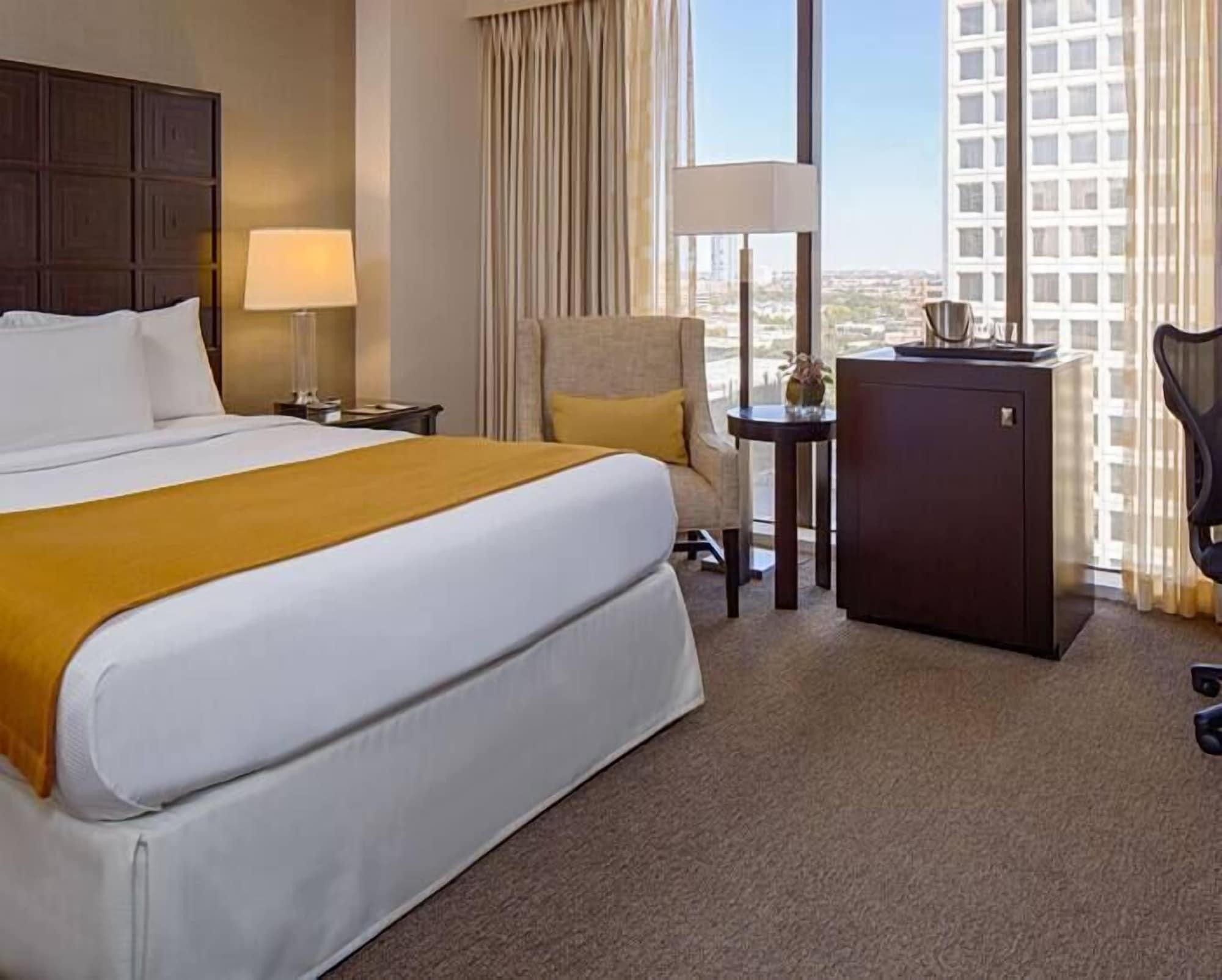 Doubletree By Hilton Hotel Houston Greenway Plaza Dış mekan fotoğraf