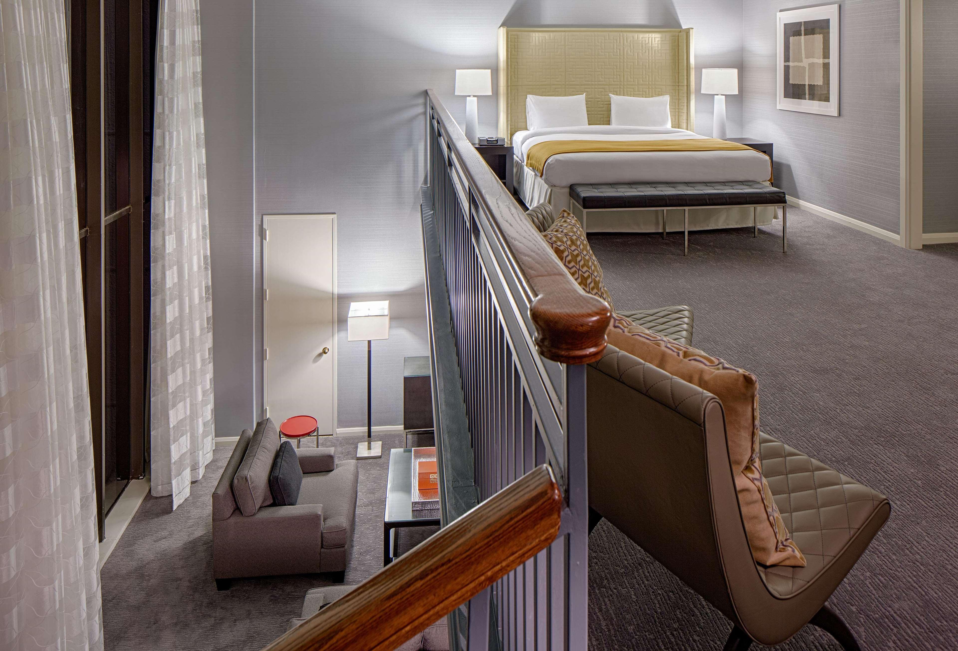 Doubletree By Hilton Hotel Houston Greenway Plaza Dış mekan fotoğraf