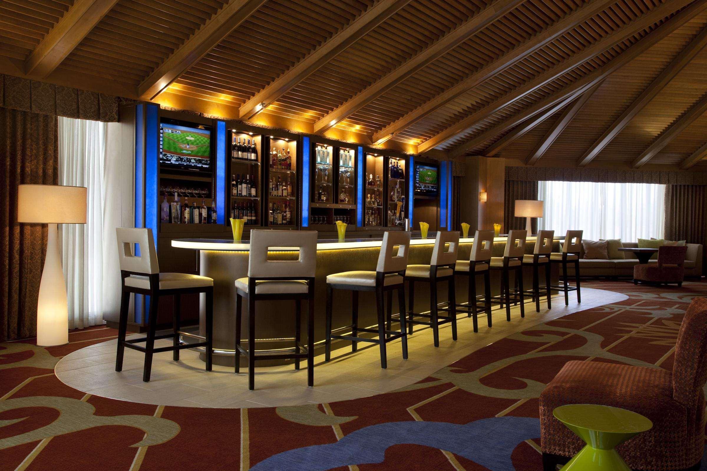 Doubletree By Hilton Hotel Houston Greenway Plaza Dış mekan fotoğraf